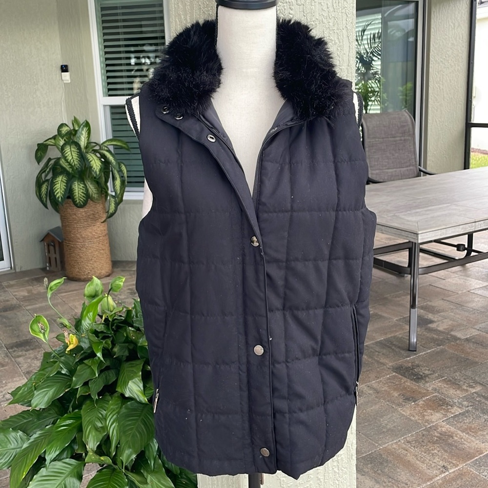 Very warm and comfortable black Ralph Loren faux fur collared vest